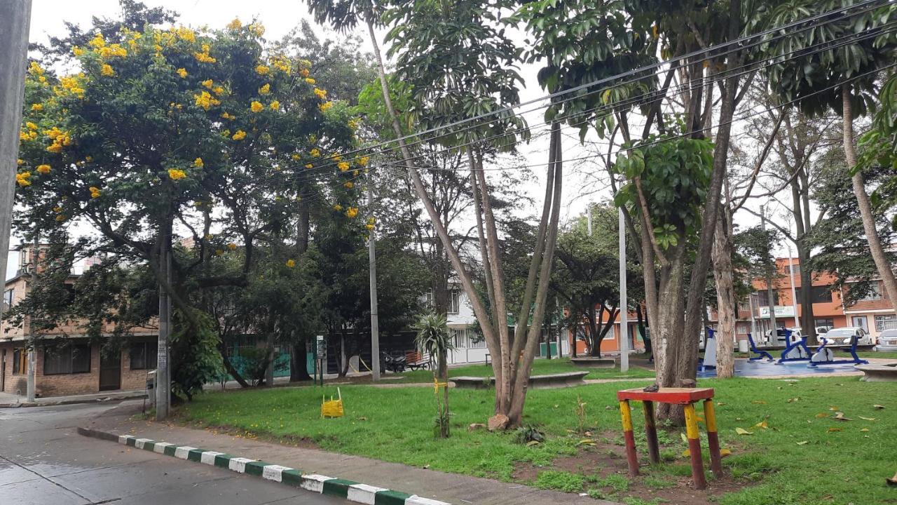 Aparta Hotel Victoria In 波哥大 外观 照片